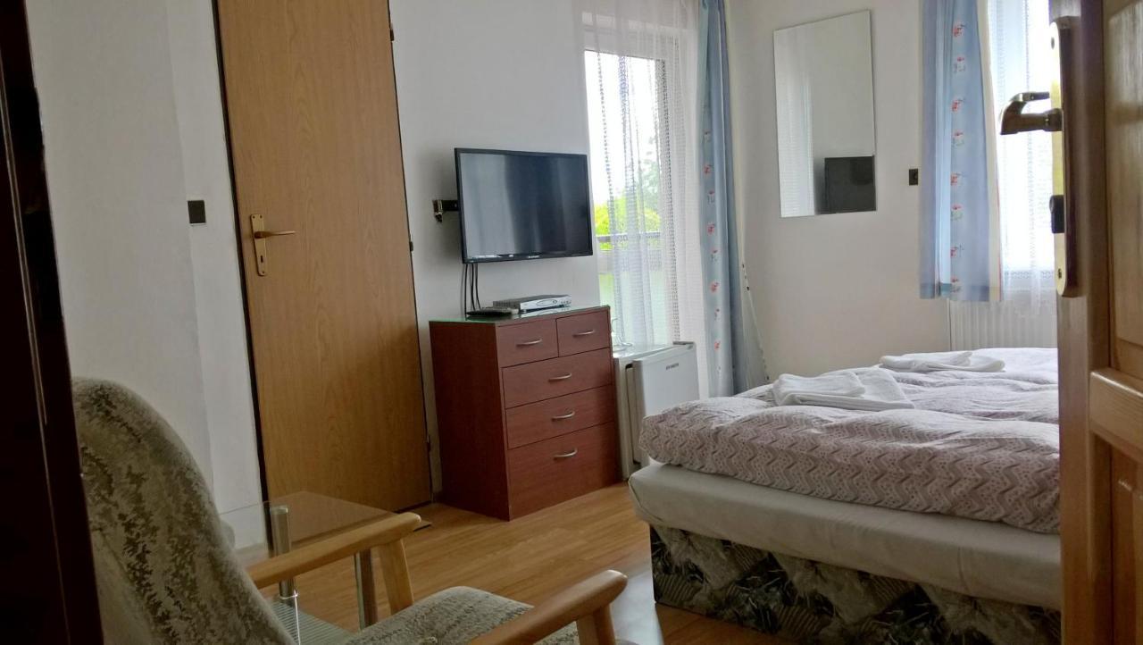 Penzion Kalina Tabor Bagian luar foto